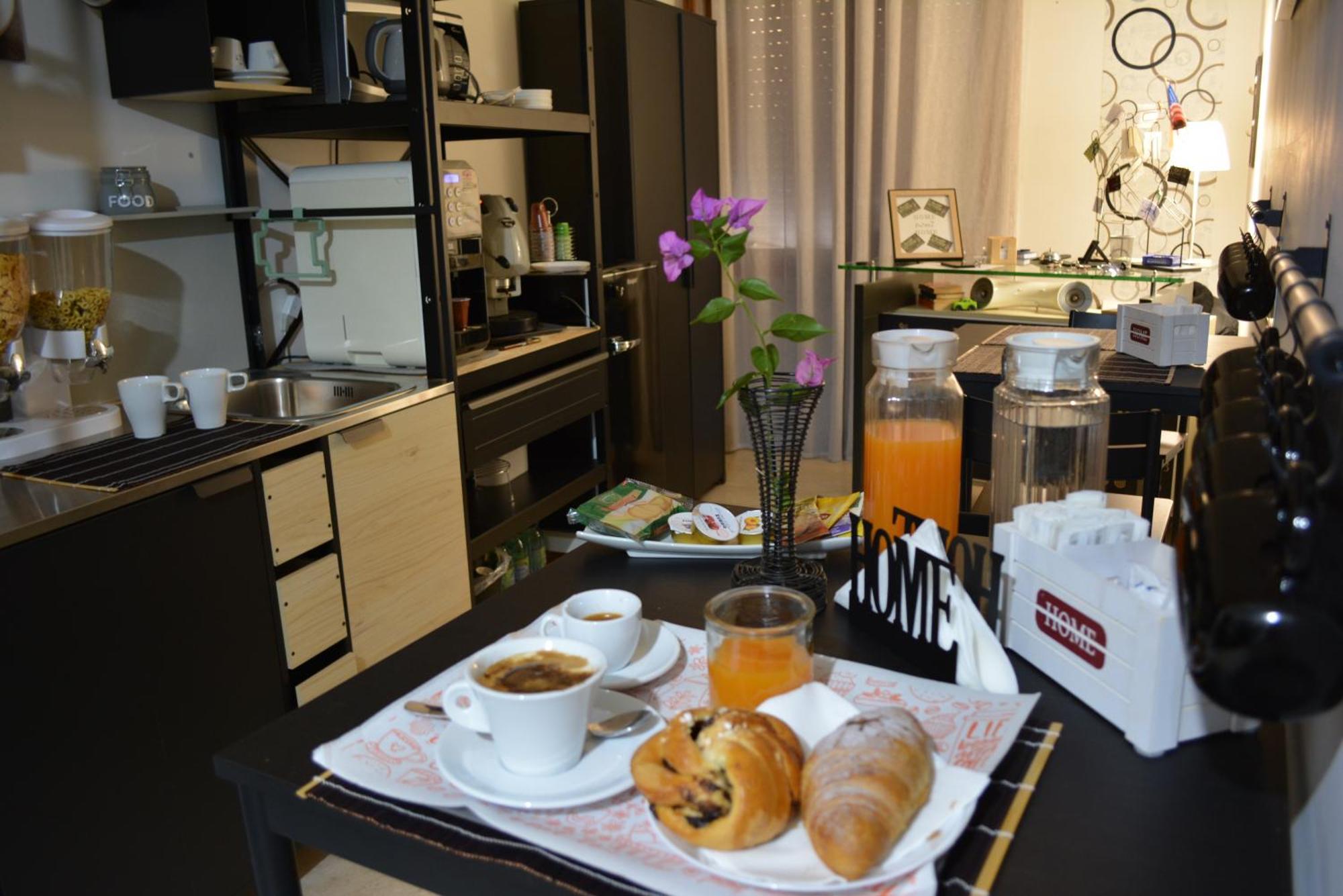 Mario'S House Bed & Breakfast Napoli Bagian luar foto