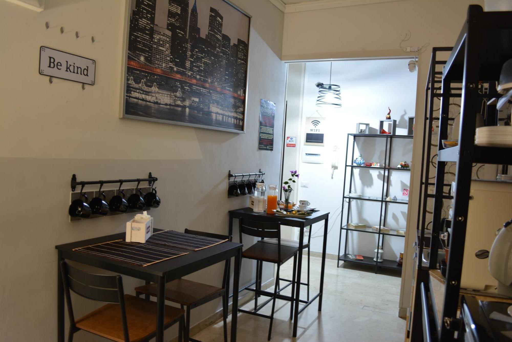 Mario'S House Bed & Breakfast Napoli Bagian luar foto
