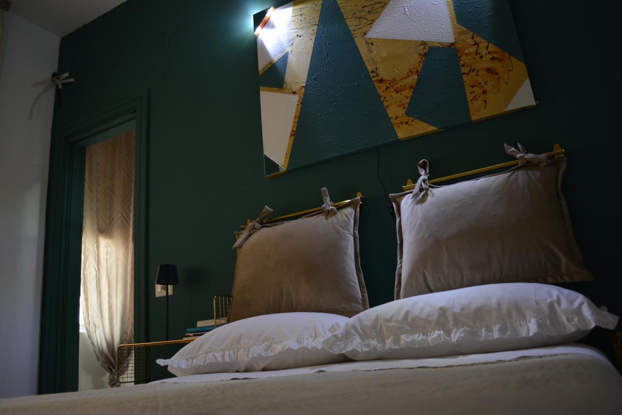 Mario'S House Bed & Breakfast Napoli Bagian luar foto
